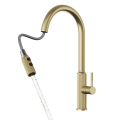 Bateria-LUX_brushed-gold_u3-scaled.png
