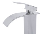 bateria-lazienkowa-szeroka-wylewka-chrom.jpg