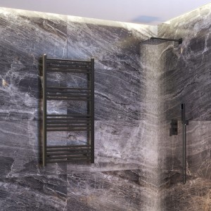 Grzejnik łazienkowy czarny drabinkowy 60 x 120 cm montaż 180 Breno