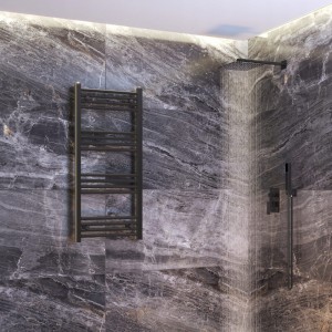 Grzejnik łazienkowy czarny drabinkowy 50 x 110 cm montaż 180 Breno